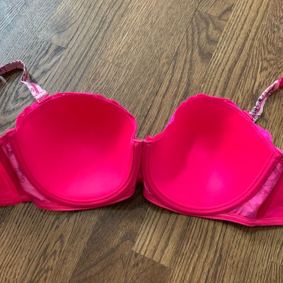 Adore Me hot pink floral balconette convertible bra, size 36DD - Picture 3 of 7